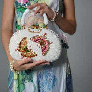 Adele Vintage 1950s White Wicker Butterfly Beaded Handbag
